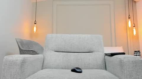 Dominick Star online show from February 18, 2025, 7:43 am