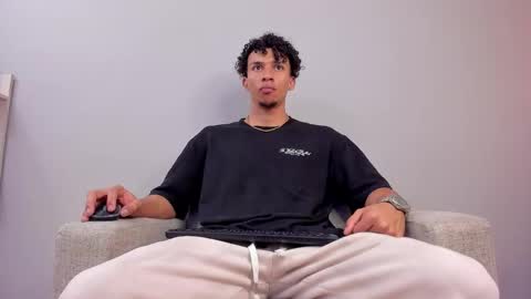 Snapshot of dominick_star chatting on September 9, 2025, 3:50 am Dominick Star online show from September 9, 2025, 3:50 am