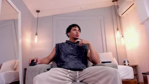 Snapshot of dominick_star chatting on September 19, 2025, 4:47 am Dominick Star online show from September 19, 2025, 4:47 am