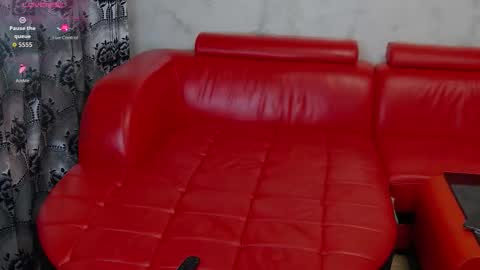 dominicvalente online show from October 22, 2025, 10:37 am