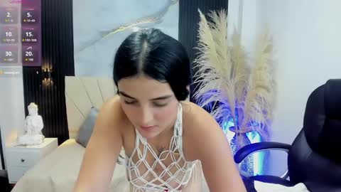 Snapshot of dominika_lovy chatting on May 13, 2026, 6:38 pm Dominika online show from May 13, 2026, 6:38 pm