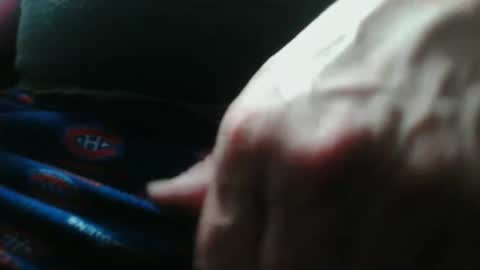 Dominique online show from November 15, 2025, 1:58 am