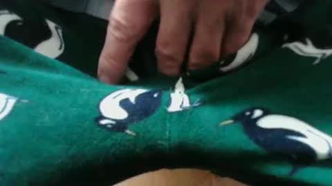 Dominique online show from November 20, 2025, 12:33 am