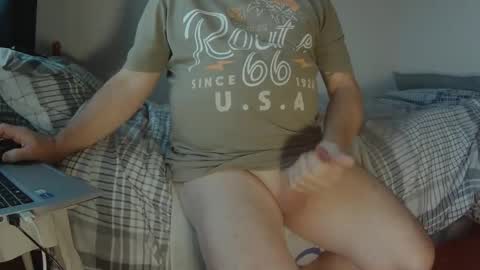 Snapshot of domjolly08 chatting on December 16, 2025, 2:11 pm David uk online show from December 16, 2025, 2:11 pm