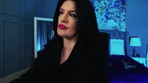 Snapshot of dommelisa chatting on December 3, 2025, 9:57 pm Dom Melisa online show from December 3, 2025, 9:57 pm