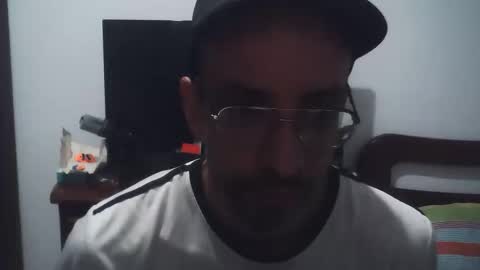 Snapshot of don__chi chatting on December 24, 2024, 1:27 am don__chi online show from December 24, 2024, 1:27 am