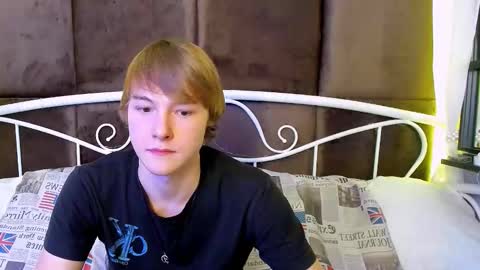 Snapshot of donald_brooks chatting on November 21, 2025, 3:44 pm Donald online show from November 21, 2025, 3:44 pm