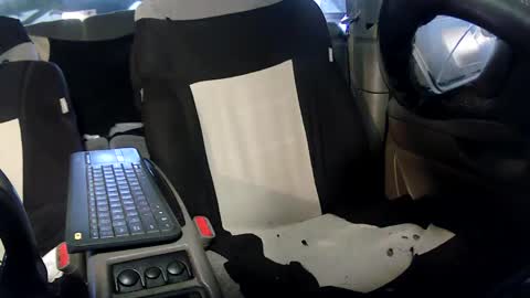 HBYAM online show from November 30, 2025, 4:44 pm