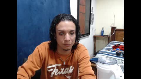 Snapshot of doncanmcleaod chatting on April 1, 2026, 7:22 pm D0N online show from April 1, 2026, 7:22 pm