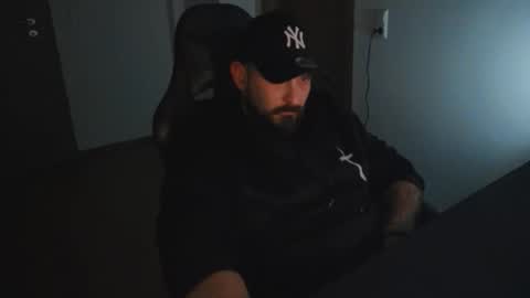 Snapshot of donchriiis chatting on February 3, 2026, 1:26 am donchriiis online show from February 3, 2026, 1:26 am
