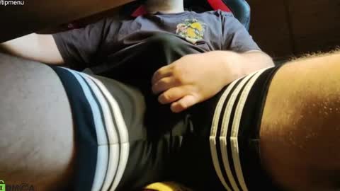 Snapshot of dondematteo chatting on December 22, 2024, 12:49 pm TheCleaner online show from December 22, 2024, 12:49 pm