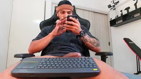 Victor online show from January 6, 2026, 4:54 pm