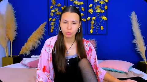 Snapshot of donna_won chatting on October 11, 2025, 9:02 pm Donna Won online show from October 11, 2025, 9:02 pm