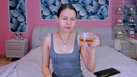 Snapshot of donna_won chatting on October 19, 2025, 3:34 pm Donna Won online show from October 19, 2025, 3:34 pm