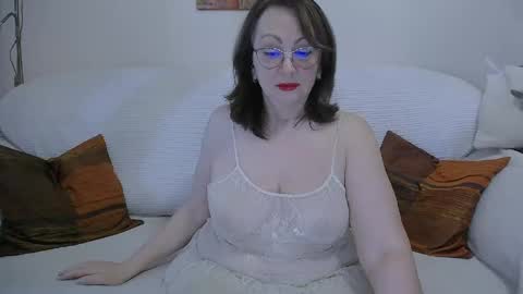 Erica online show from April 10, 2026, 11:59 am