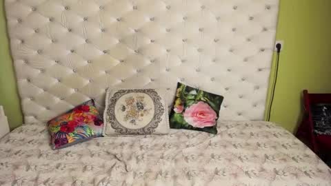 Snapshot of donnagriffin chatting on March 8, 2025, 8:44 am DonnaGriffin online show from March 8, 2025, 8:44 am