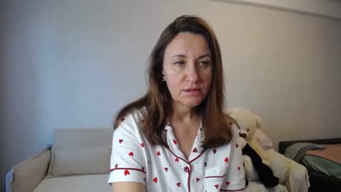Tatiana 43 curvy sexy body and Joanna redhead 39 years online show from September 28, 2025, 12:10 pm