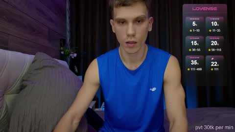 Snapshot of donnikon chatting on December 8, 2024, 8:15 pm Nikon online show from December 8, 2024, 8:15 pm