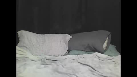 dontmakeitweird88 online show from February 22, 2026, 8:13 am