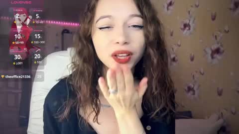 Snapshot of dontoke_ chatting on December 3, 2024, 8:06 pm Nicole online show from December 3, 2024, 8:06 pm