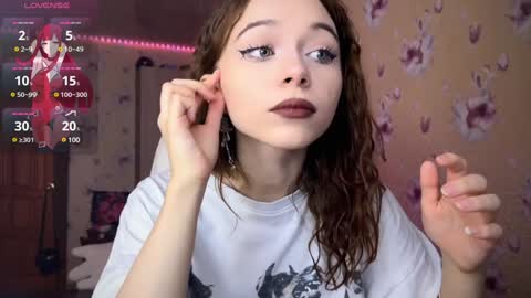 Snapshot of dontoke_ chatting on January 12, 2025, 2:19 pm Nicole online show from January 12, 2025, 2:19 pm