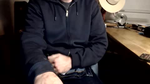 Snapshot of dontworryjustwatch chatting on February 22, 2025, 4:29 am dontworryjustwatch online show from February 22, 2025, 4:29 am