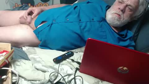 cummingdoouug online show from May 10, 2026, 2:44 pm