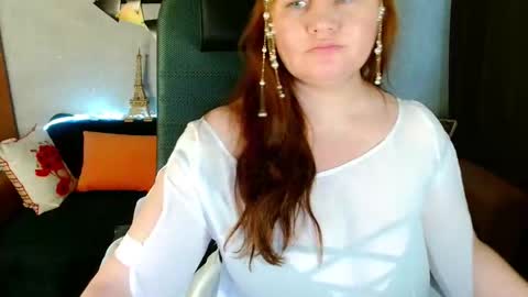 Snapshot of doraross chatting on October 23, 2025, 10:36 am Dora online show from October 23, 2025, 10:36 am