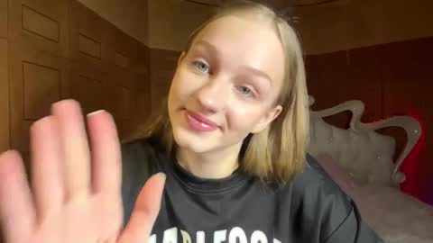 Anika online show from March 25, 2026, 4:35 pm