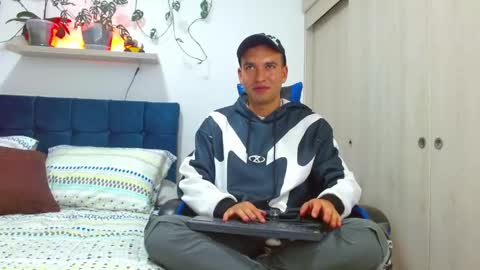 dorian_h online show from April 26, 2026, 11:46 pm