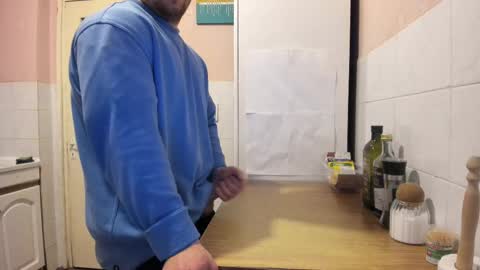 menu  below online show from February 14, 2025, 9:53 pm