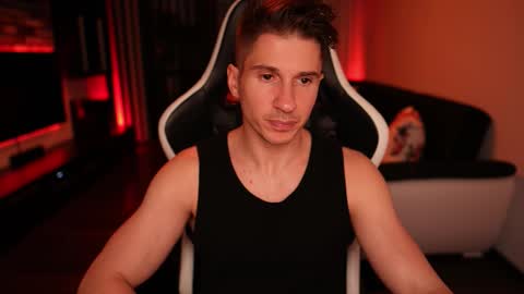 Snapshot of dorianreyes chatting on October 23, 2025, 11:03 pm Dorian Reyes online show from October 23, 2025, 11:03 pm