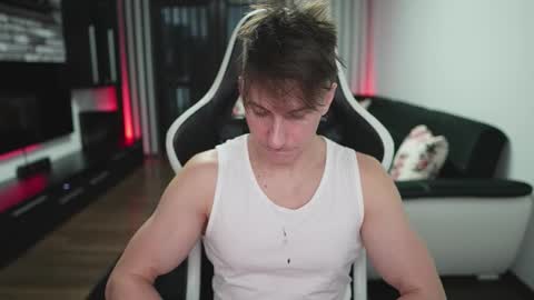 Snapshot of dorianreyes chatting on October 26, 2025, 9:42 pm Dorian Reyes online show from October 26, 2025, 9:42 pm