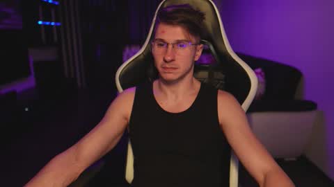 Snapshot of dorianreyes chatting on November 7, 2025, 2:33 am Dorian Reyes online show from November 7, 2025, 2:33 am