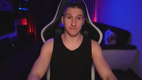 Snapshot of dorianreyes chatting on November 17, 2025, 11:21 pm Dorian Reyes online show from November 17, 2025, 11:21 pm