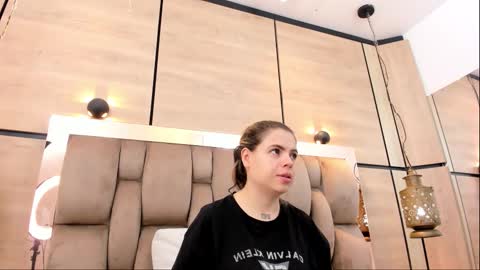  DOROTHY online show from February 23, 2026, 4:21 am