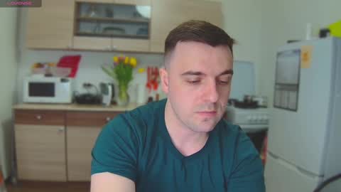 Snapshot of dosilasa chatting on March 10, 2025, 3:52 pm Sasha online show from March 10, 2025, 3:52 pm