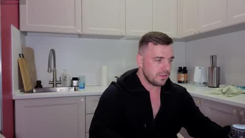 Snapshot of dosilasa chatting on September 21, 2025, 5:03 pm Sasha online show from September 21, 2025, 5:03 pm