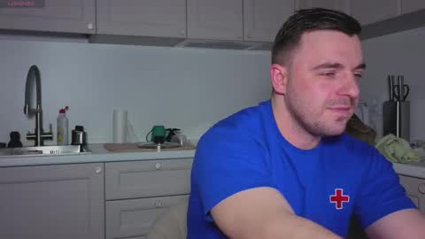 Snapshot of dosilasa chatting on November 20, 2025, 6:07 pm Sasha online show from November 20, 2025, 6:07 pm