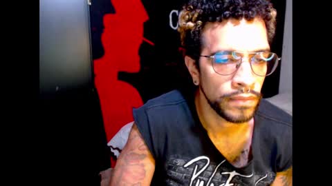 Snapshot of dostoyrodia_34 chatting on January 2, 2025, 8:46 pm will online show from January 2, 2025, 8:46 pm