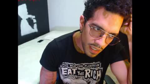 Snapshot of dostoyrodia_34 chatting on October 25, 2025, 3:36 am will online show from October 25, 2025, 3:36 am