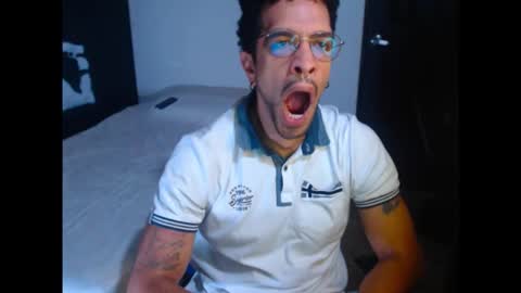 Snapshot of dostoyrodia_34 chatting on October 26, 2025, 10:36 pm will online show from October 26, 2025, 10:36 pm