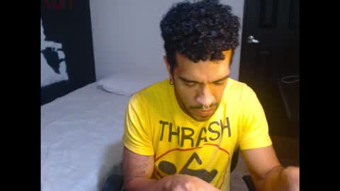 Snapshot of dostoyrodia_34 chatting on November 1, 2025, 7:05 pm will online show from November 1, 2025, 7:05 pm