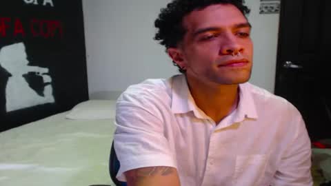 Snapshot of dostoyrodia_34 chatting on December 5, 2025, 1:47 am will online show from December 5, 2025, 1:47 am