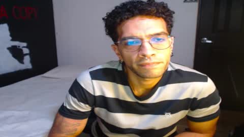 Snapshot of dostoyrodia_34 chatting on December 5, 2025, 9:00 pm will online show from December 5, 2025, 9:00 pm