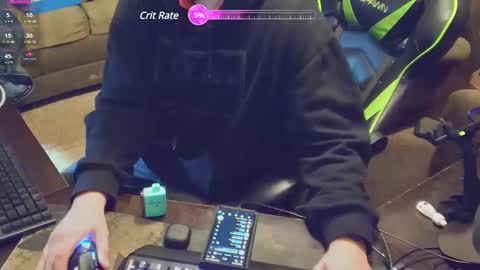 DotYourEyezez  online show from December 24, 2024, 7:39 am