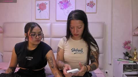 Snapshot of double_temptatiion_ chatting on April 10, 2026, 1:38 pm Vall Lufan online show from April 10, 2026, 1:38 pm