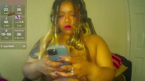 Snapshot of doubleddelirium chatting on May 30, 2026, 8:28 pm DeeDee online show from May 30, 2026, 8:28 pm