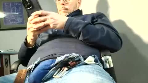 doubleg303 online show from March 12, 2026, 7:53 pm