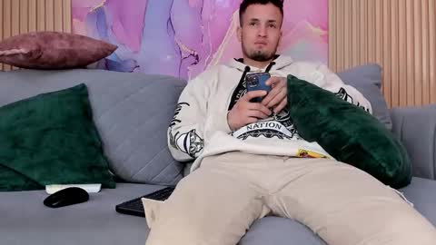 doublepleasure69_ online show from October 10, 2025, 1:37 am